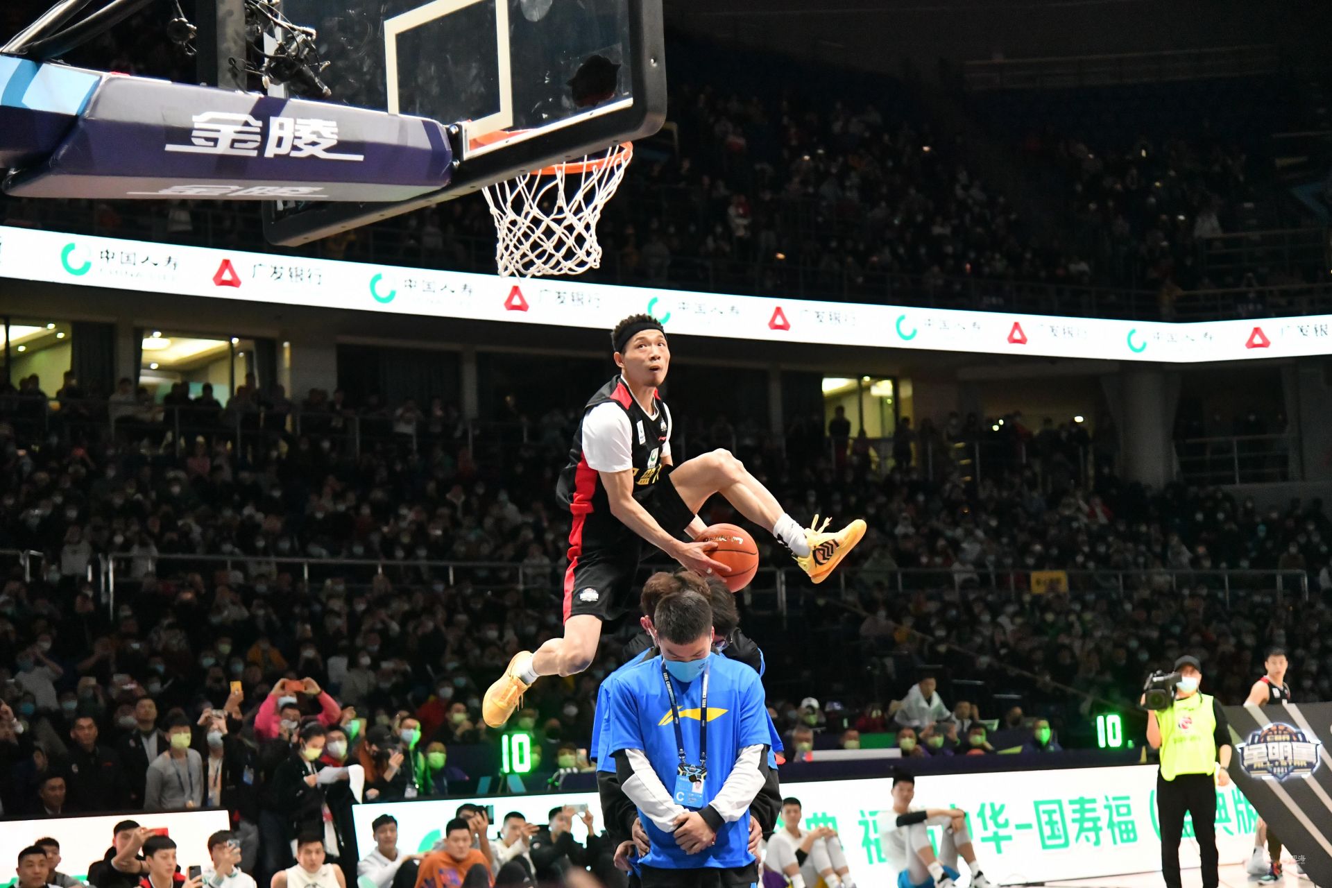 更是教练团 更是教练团