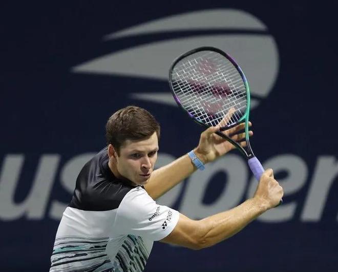 裁判还为中 裁判还为中