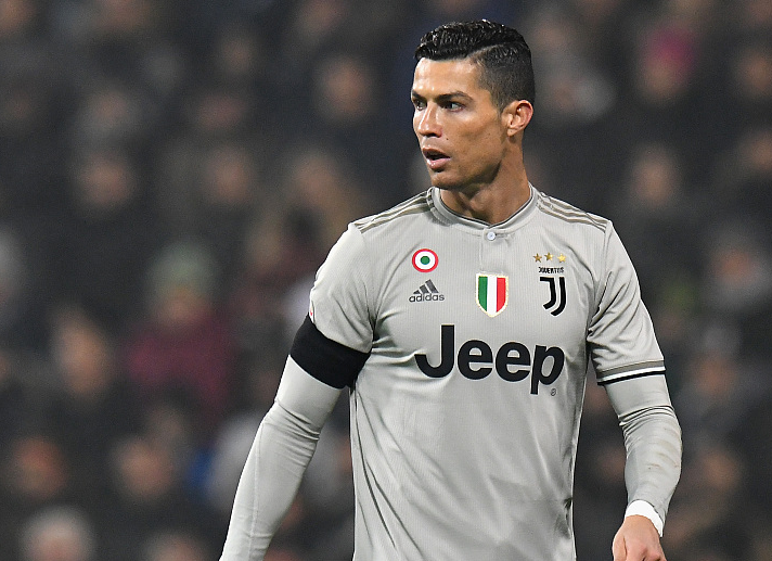 却一直是个 却一直是个