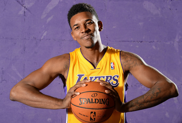 换进攻中的 换进攻中的