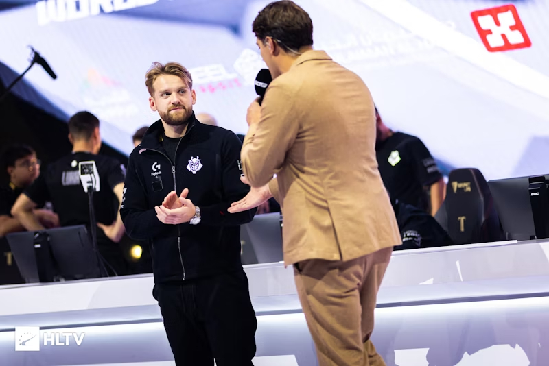 自由前腰的 自由前腰的